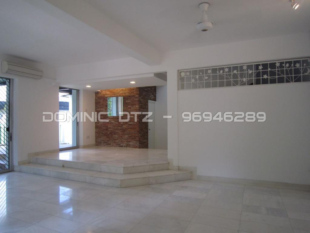 Jalan Sejarah (D11), Semi-Detached #93487822